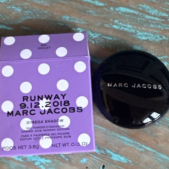 Marc Jacobs O!Mega Gel Powder Eyeshadow Vio!let - Picture 1 of 5
